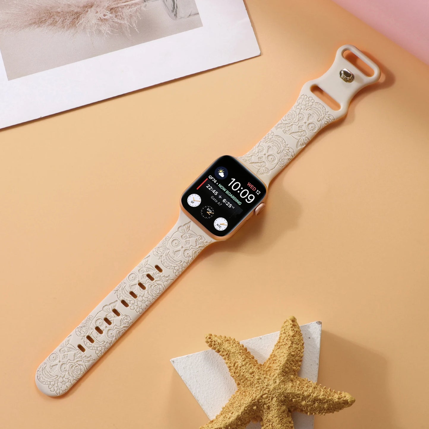 Skull Engraved Strap For Apple Watch Band Ultra 2 49mm 45 44 40 41 42 38mm Floral Silicone Bracelet For iWatch Series 8 9 765 SE