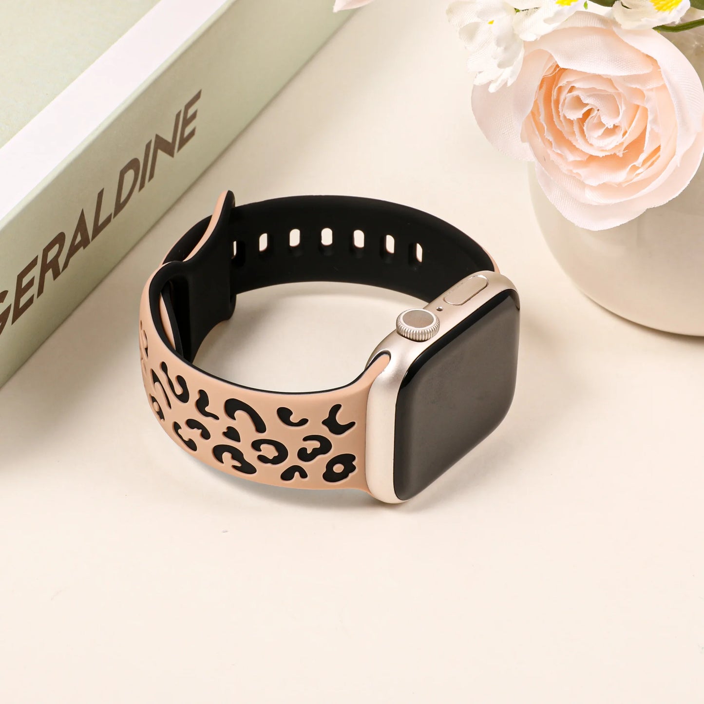 Engraved Strap For Apple Watch Band 45mm 44mm 42mm 41mm 40mm 49mm 44 mm Silicone Correa Bracelet Series 9 8 7 SE 6 5 4 3 Ultra 2