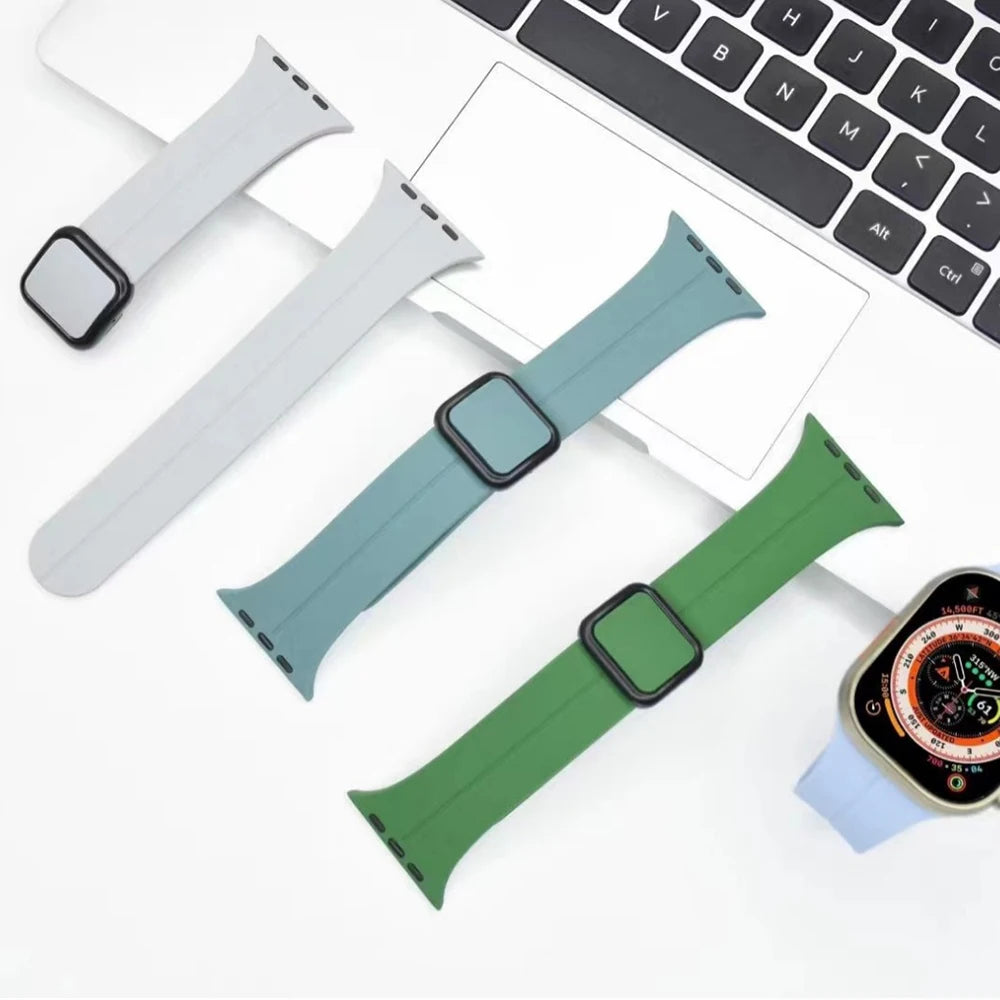 Magnetic Silicone Strap For Apple watch band 44mm 45mm 49mm 40mm 41mm 42mm 38mm correa Bracelet iWatch Series 7 8 se 6 9 ultra 2