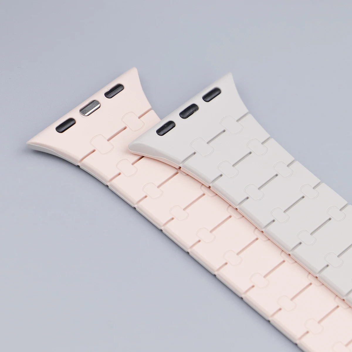 Silicone Magnetic Strap for Apple Watch Band Ultra 2 49mm 44mm 40mm 42mm 41mm 45mm Bracelet IWatch Series 9 8 7 6 SE 5 4 Correa