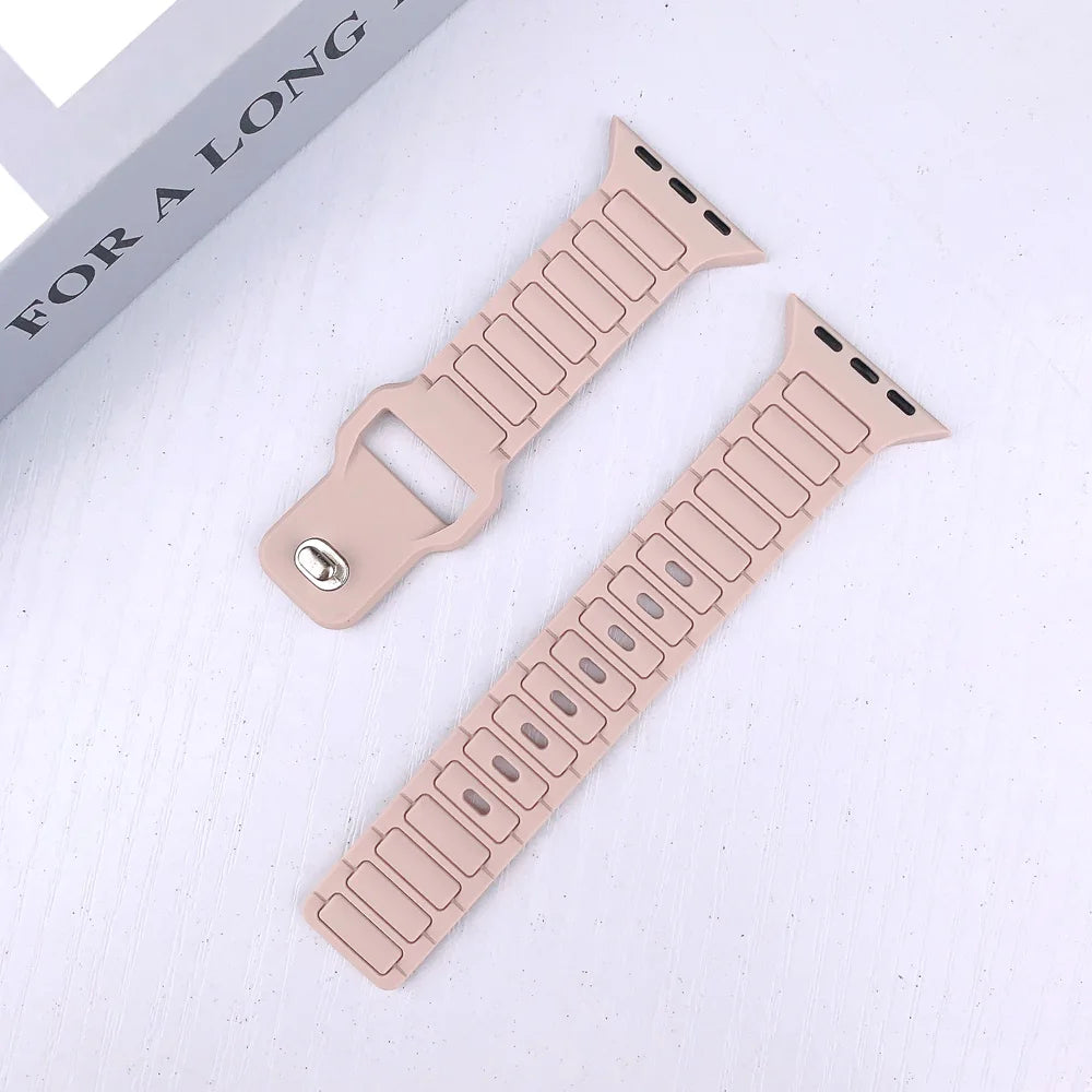 Silicone Strap for Apple Watch Band Ultra 2 49mm 45mm 44mm 42mm 41mm 40mm Soft Wristband Iwatch Series 9 8 7 6 SE 5 4 3 Bracelet