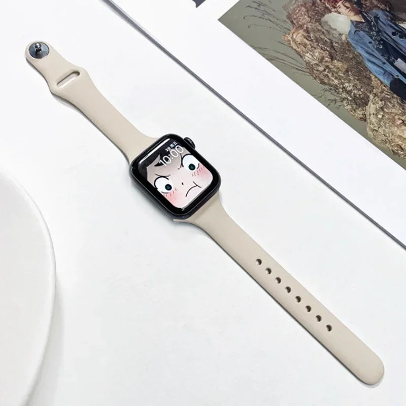 Slim Silicone Strap for Apple Watch 44mm Band 40 mm 45mm 38mm 40mm 49mm Bracelet iWatch Serie 8 7 6 5 SE 4 9 10 ultra 3 2 Correa