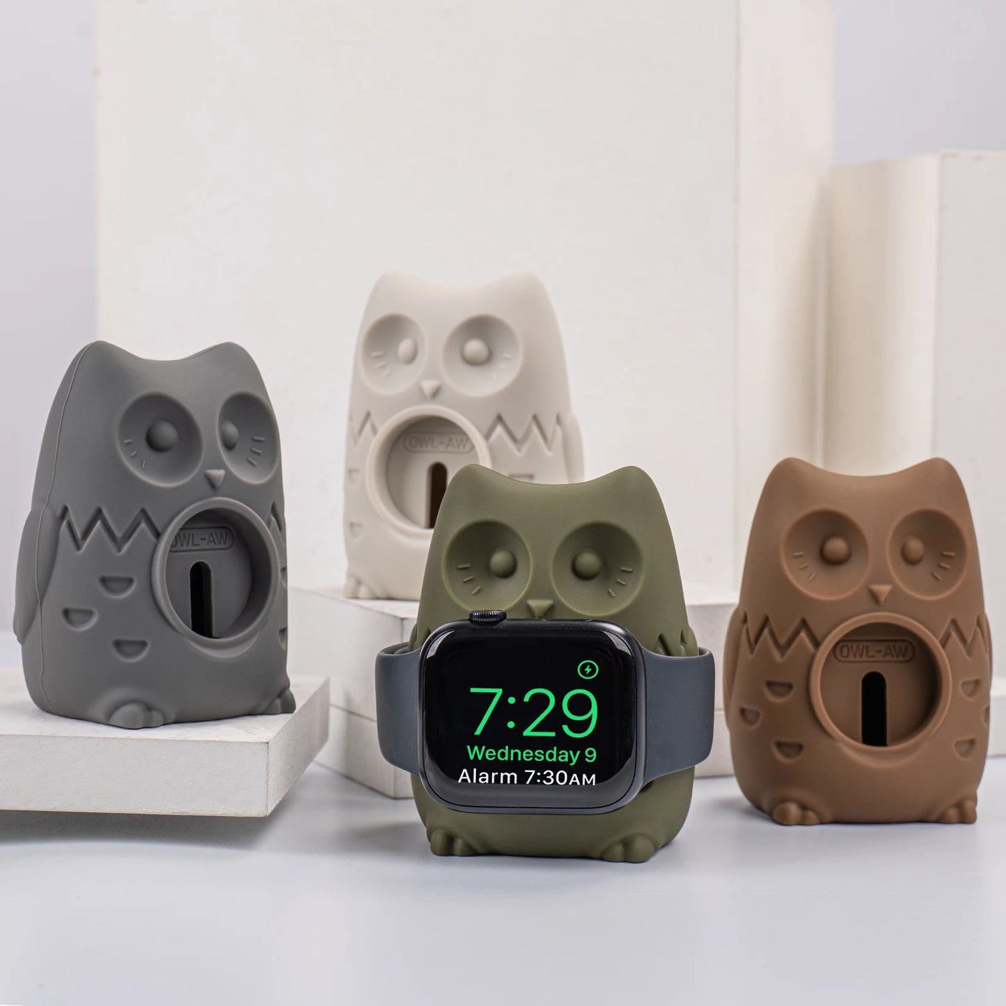 Cartoon Owl Ornament Charger Stand for Apple Watch All Series 9 8 7 Ultra SE Samsung Galaxy 5 6 Soft Silicone Station Decoration