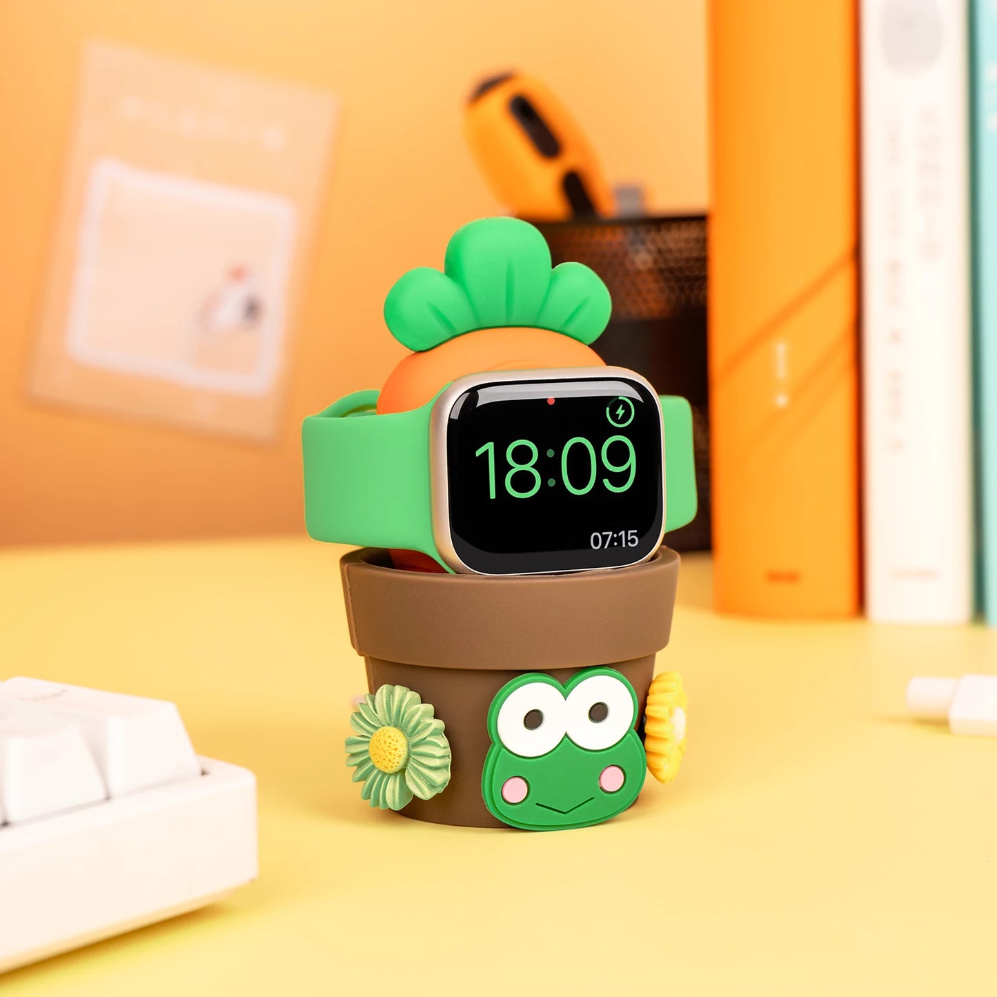 Carrot Home Office Decoration Soft Silicone Night Stand for Samsung Galaxy 5 6 Apple Watch Ultra All Series 9 8 7 Christmas Gift